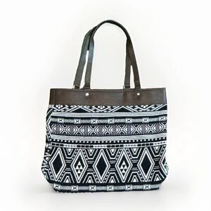 JEWELL by THIRTY ONE Black White Patterned Tote Bag
